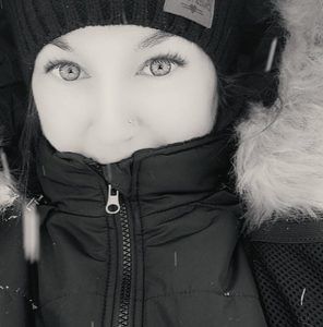 Meet your Posher, Bobbi